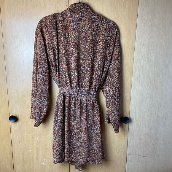 Victoria’s Secret Leopard Print Chiffon Kimono Robe Attached Belt – One Size - Picture 9 of 9